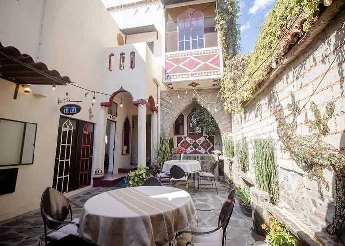 Hotel Casa Blanca