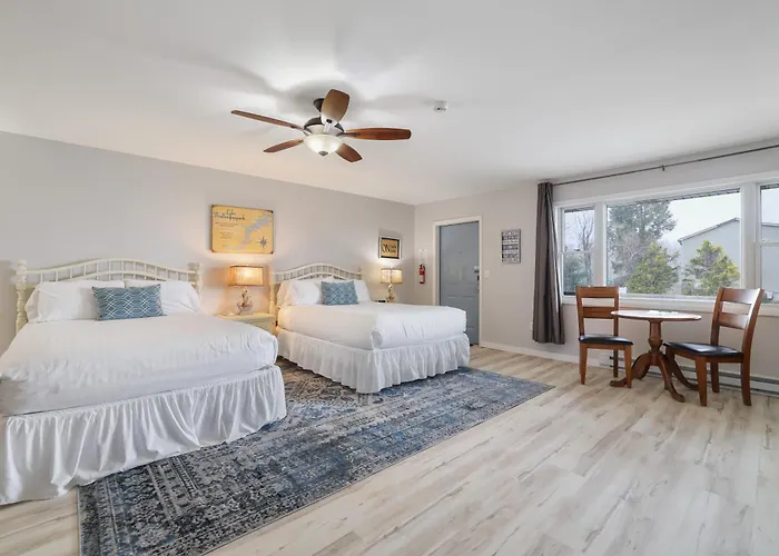 East Shore Lodging