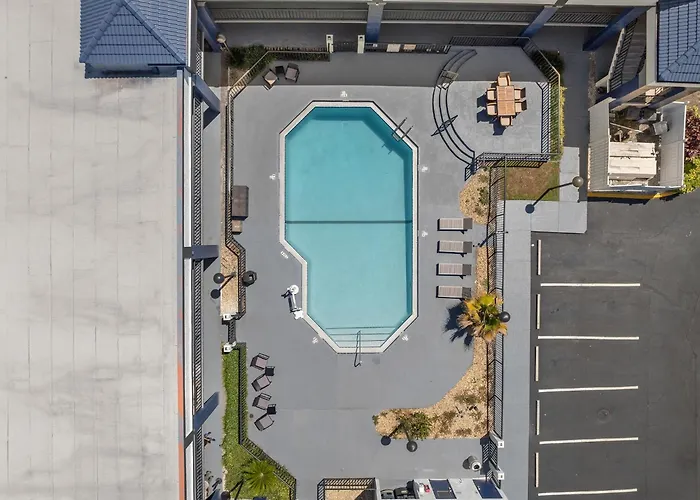 Baymont By Wyndham Orlando East Hotel Alafaya