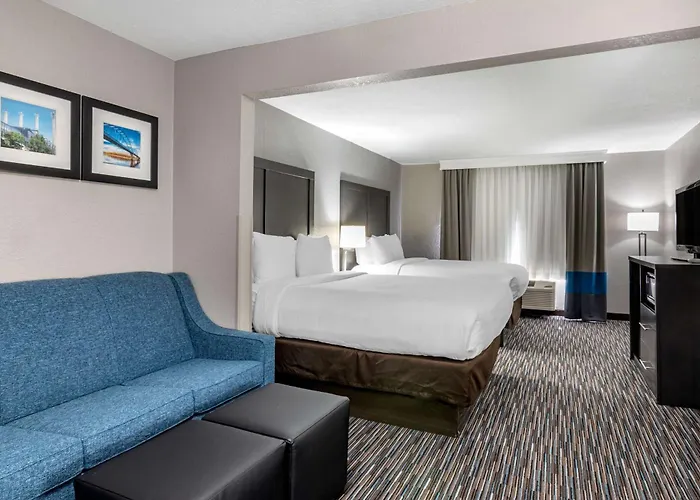 Comfort Inn & Suites Emporia