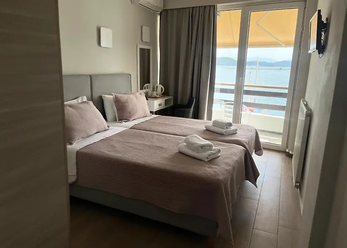 Hotel Avra