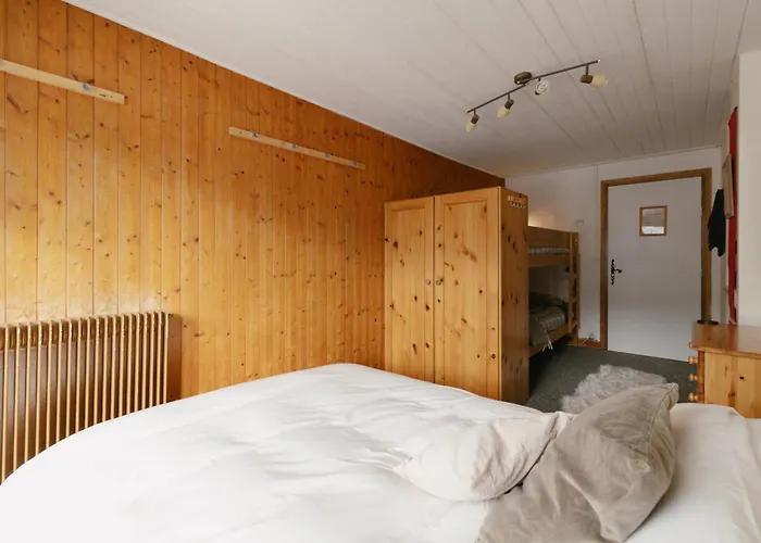 Chalet Châtaigne - Shared Catered Chalet