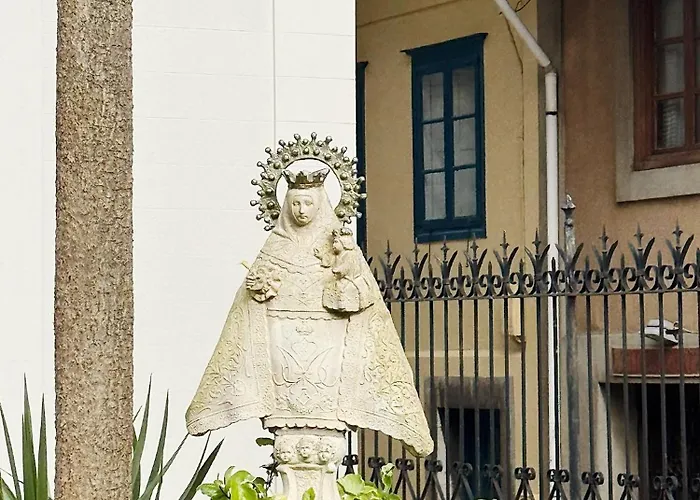 Llanes Suites
