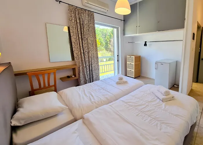 Glyfa Beach Hotel