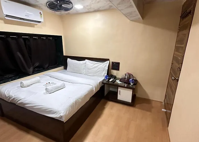 Hotel Jupiter Residency