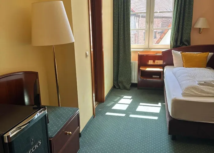 Hotel Am Schloss - Frankfurt An Der Oder