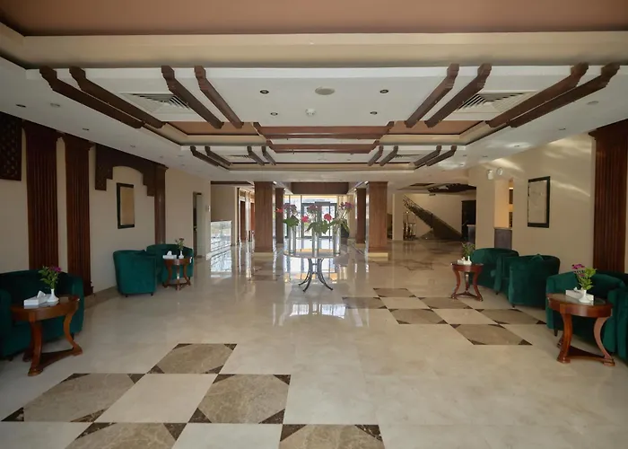 Swiss Inn Plaza Hotel