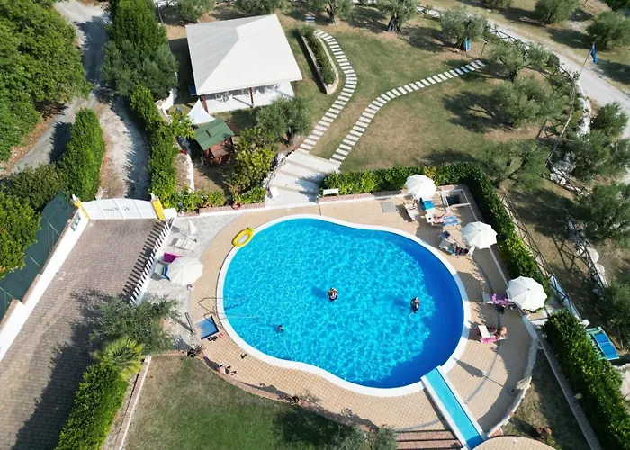 Hotel Le Cave