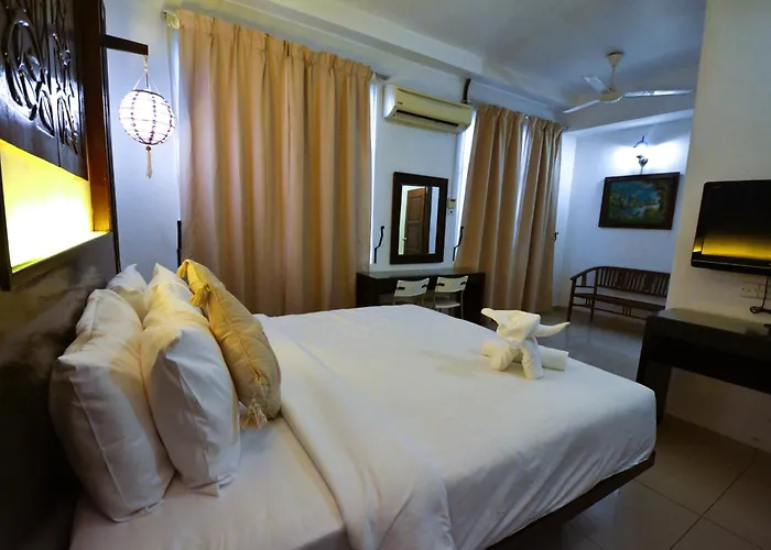 Azya Hotel