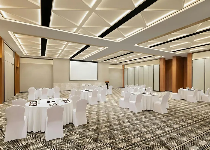Courtyard By Marriott Ranchi