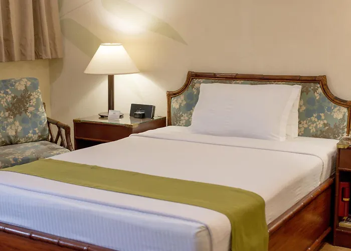 Oasis Hotel