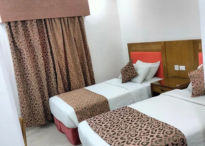 Petra Rocks Hotel