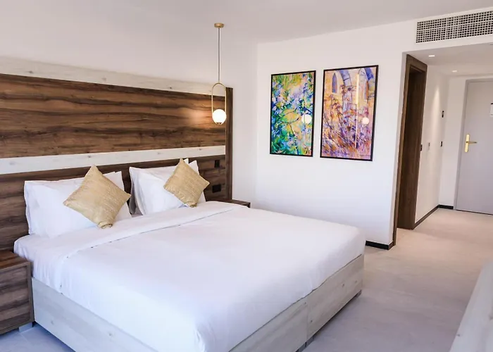 CA Sand Dune Hotel