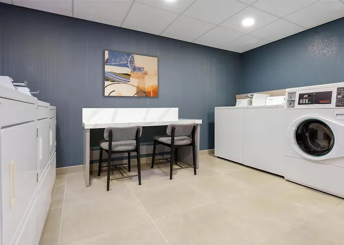 Homewood Suites By Hilton Orlando-Ucf Area