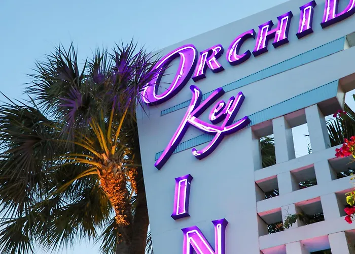 Orchid Key Inn - Adults Only