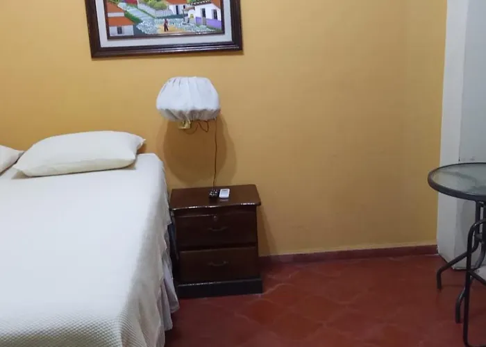Hotel Acropolis Maya