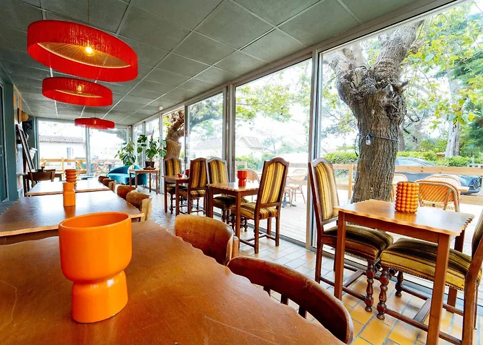 Au Bon Landais Surf Hôtel
