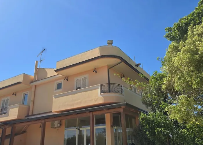 Hotel Ristorante La Decanata