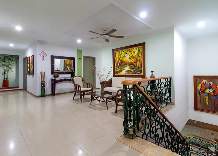 Hotel Costa Bonita