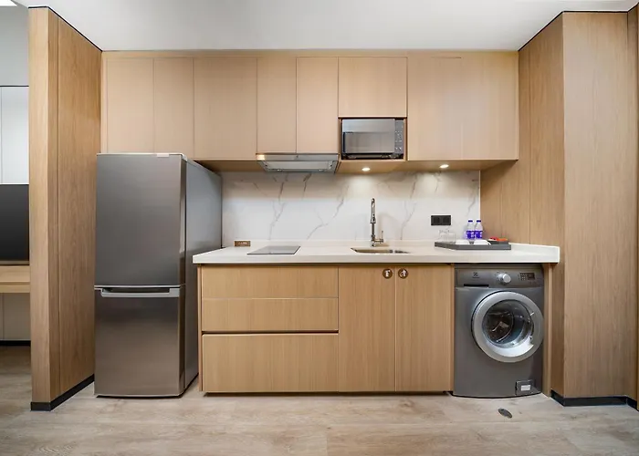 Cm Serviced Apartment Shenzhen Dongmen