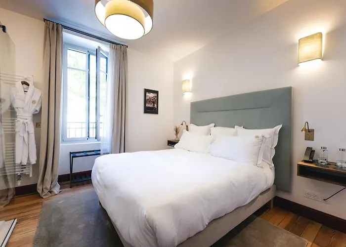 Villa Lorenzo Chambres & Restaurant Barcelonnette Hotel