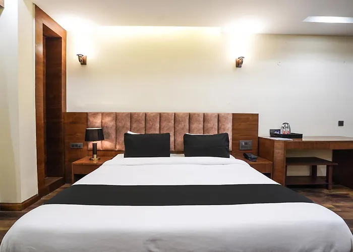 Hotel King A Family Hotel Near Igi Airport