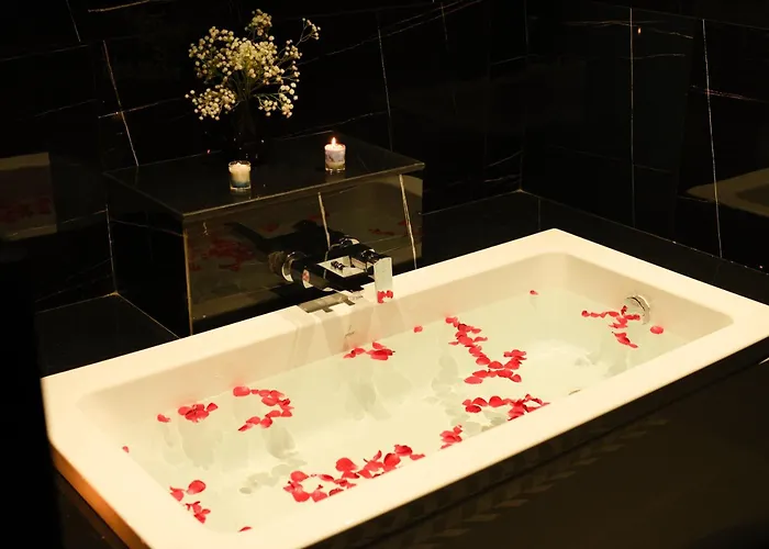 Sunstone Suites
