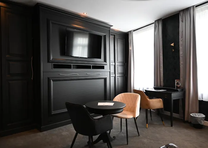 LOGIS Hôtel Borel