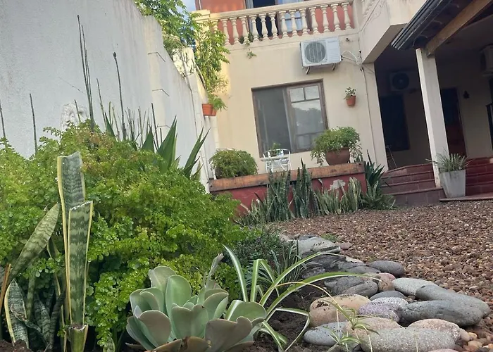 El Colonial