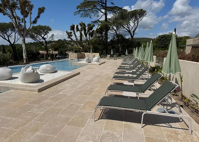 Chateau Rose Golfe De Saint Tropez