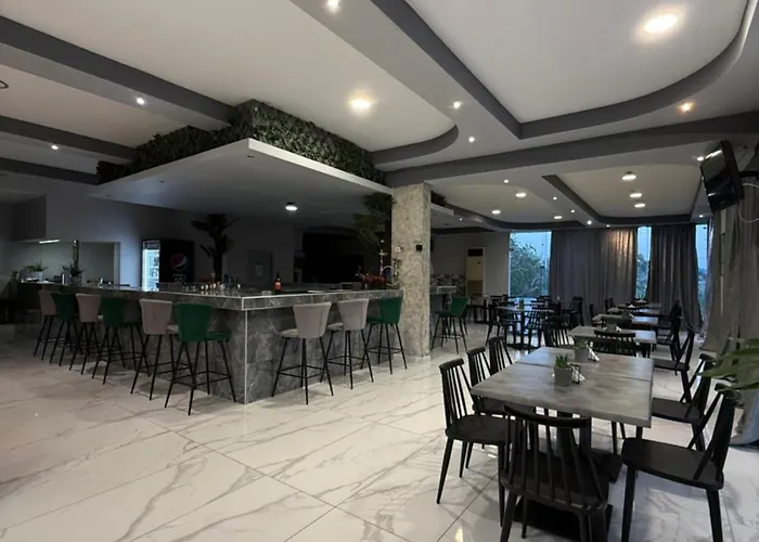 Sotirakis Hotel