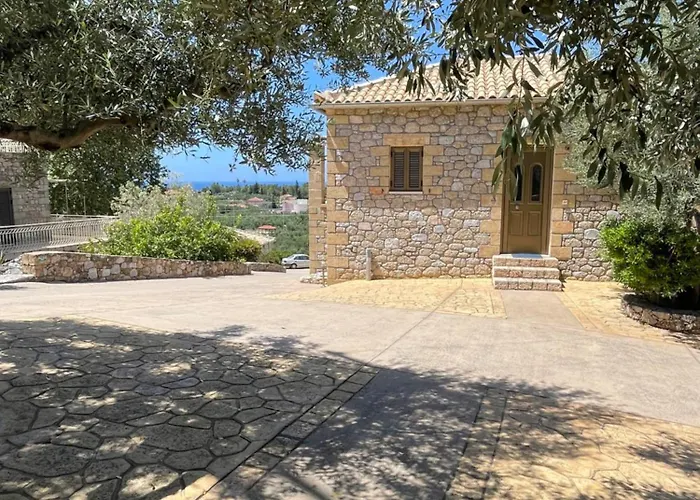 Kolokotronis Hotel & Spa