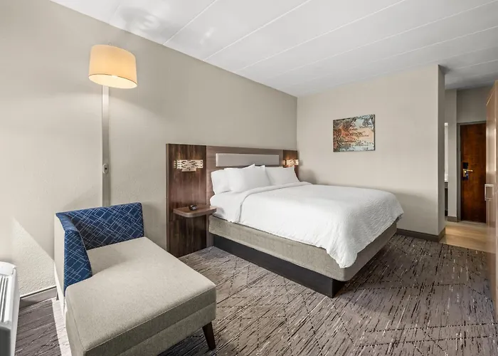 Holiday Inn Express Boston North-Woburn By Ihg