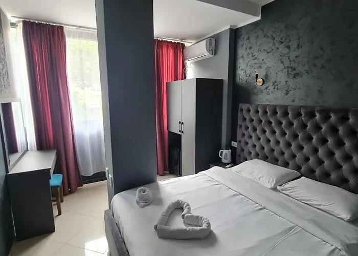 Hotel Fama