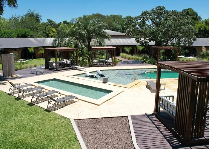 Hotel Jardín del Paraná