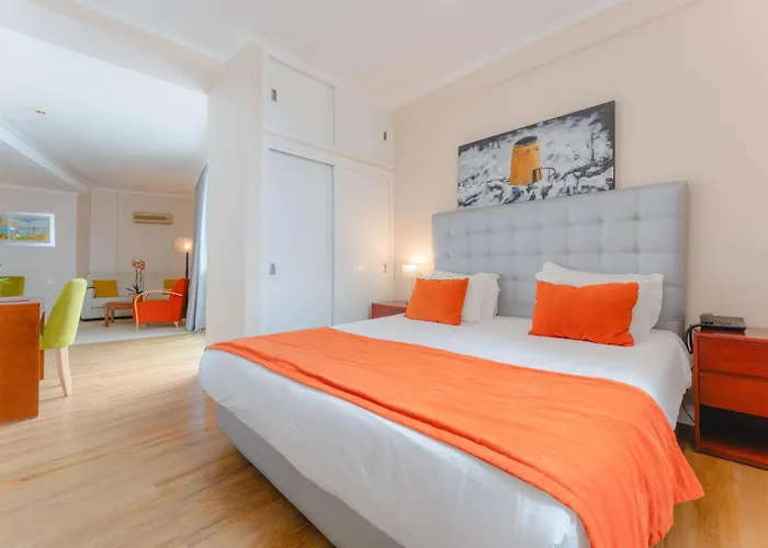Duas Torres Hotel