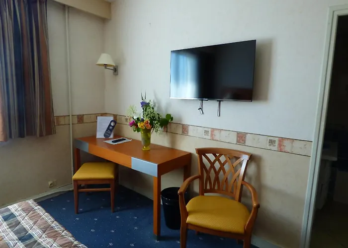 The Originals City, Hôtel Le Bellevue, Montrichard (Inter-Hotel)