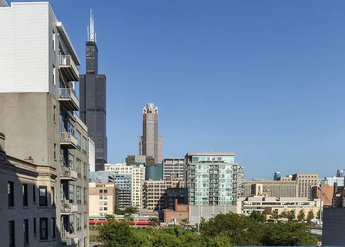 Sonder By Marriott Bonvoy Greektown Apartments