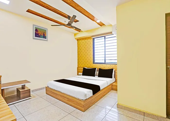 Hotel Yuvraj