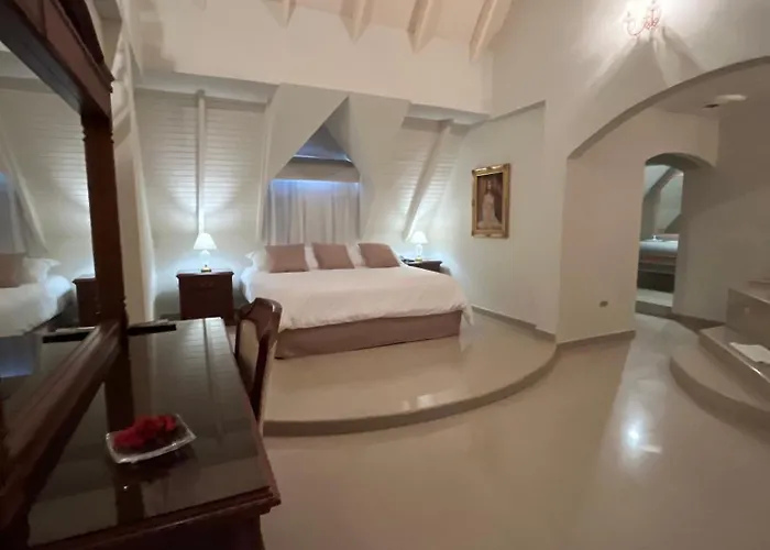Castillo De La Fantasia Hotel