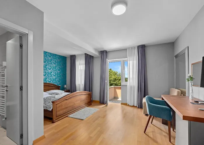 Minerva Hotel