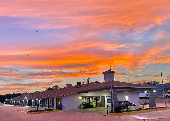 Sunset Inn