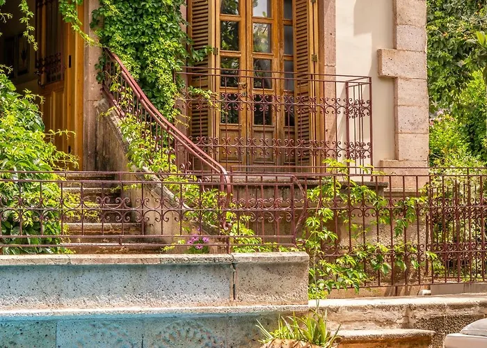 Jade Residence