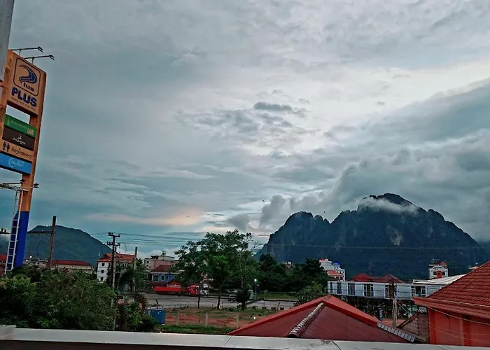 Inthavong Hotel/Guest House