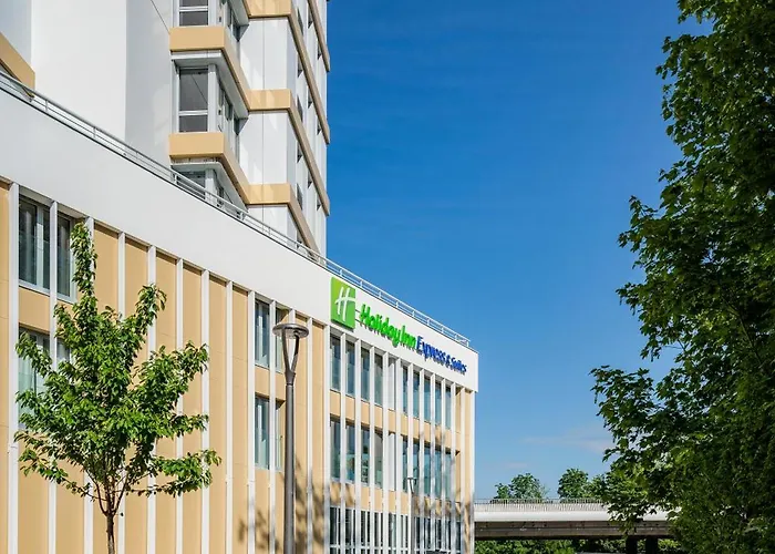 Holiday Inn Express & Suites Reims - Rives De Vesle By Ihg