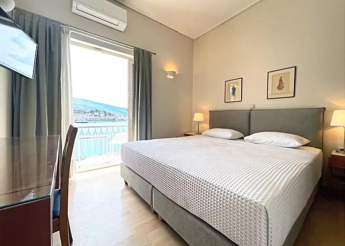Hotel Saron