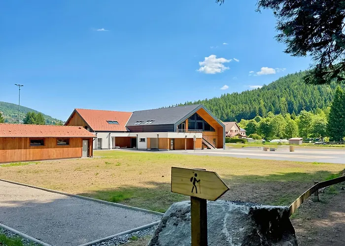 Hôtel L'Echappée Vosgienne - Sport et récupération à 300m du lac