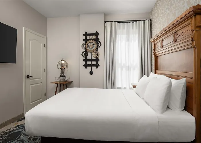 National Hotel Jackson Tapestry Collection By Hilton