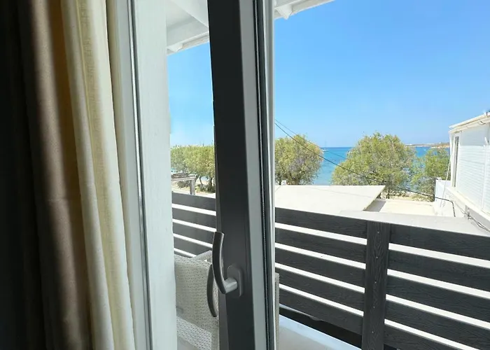 Kirki Rooms By The Sea