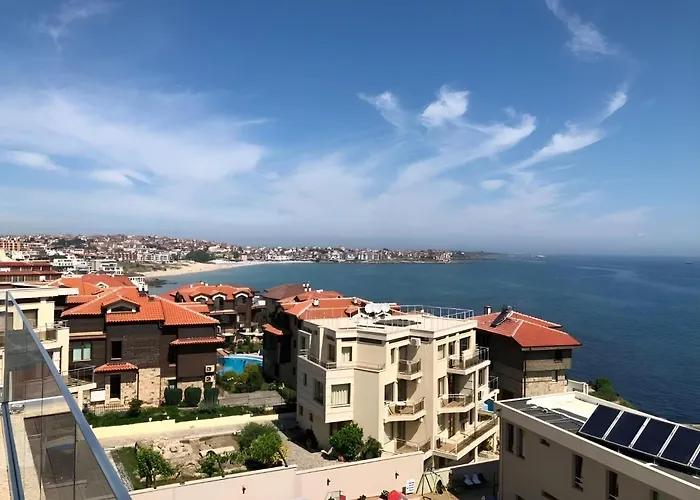 Apolonis Hotel